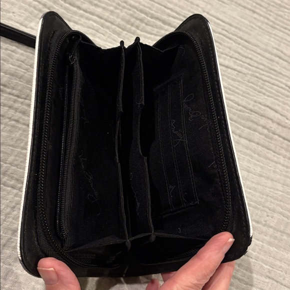 Vera Bradley Midnight Stripe Zip Around Wristlet Wallet EUC - Picture 3 of 3